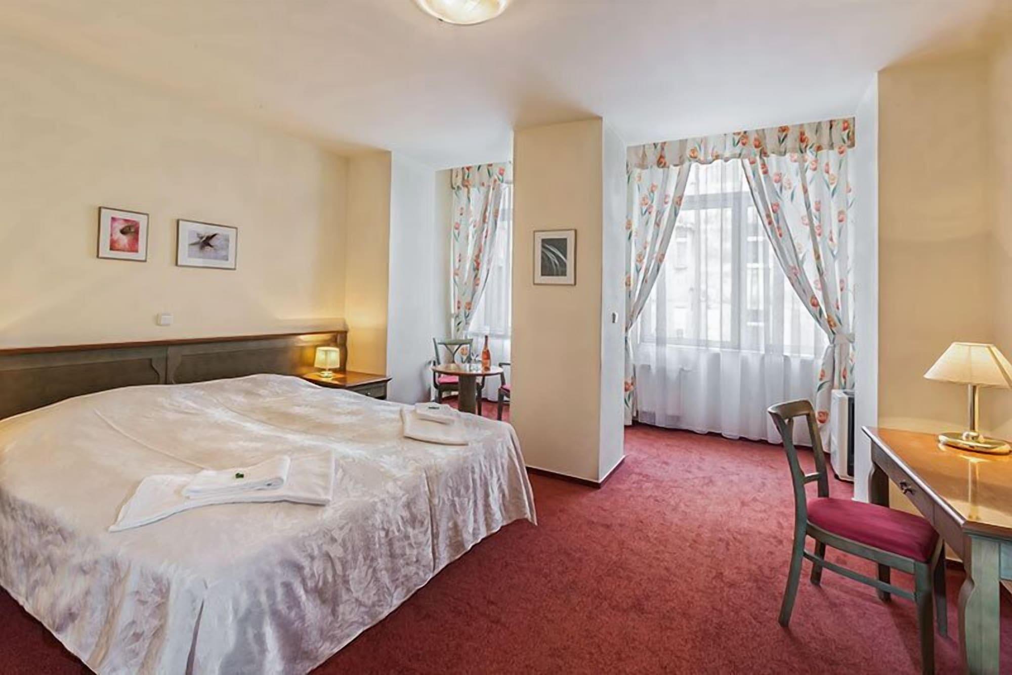 Hotel Augustus Et Otto Praga