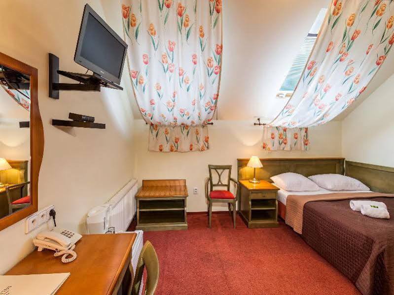 Hotel Augustus Et Otto Praga